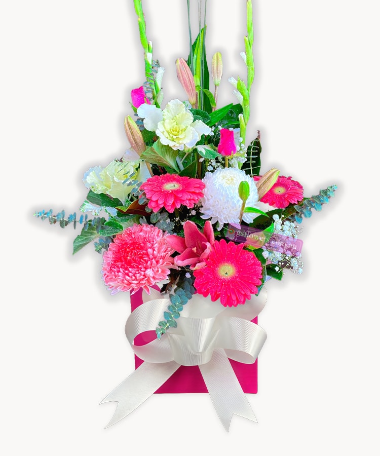 Sweet Thing Fresh Flowers - Pink Box Gold Ribbon - Floral design