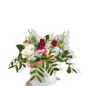 Hugs and Kisses Anniversary Bouquet
